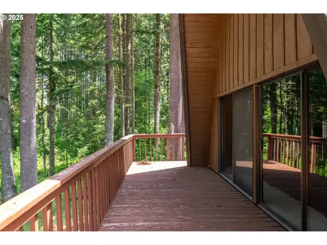26915 Hammond Road Rainier OR 97048
