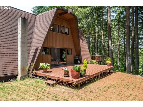 26915 Hammond Road Rainier OR 97048