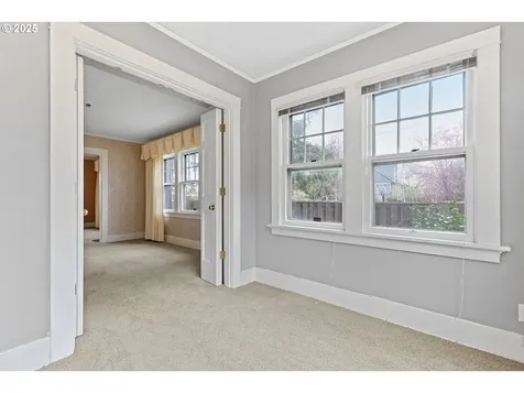 4805 NE Alameda Street Portland OR 97213