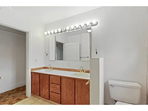 4805 NE Alameda Street Portland OR 97213