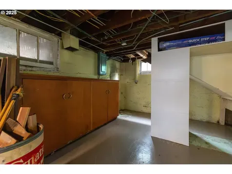 4805 NE Alameda Street Portland OR 97213