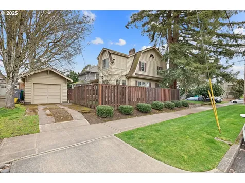 4805 NE Alameda Street Portland OR 97213