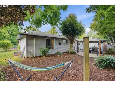 7515 SE 103rd Avenue Portland OR 97266