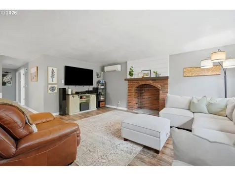 7515 SE 103rd Avenue Portland OR 97266