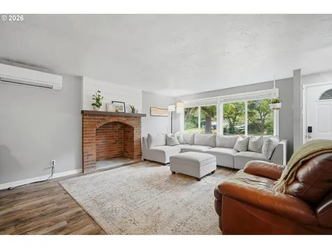 7515 SE 103rd Avenue Portland OR 97266
