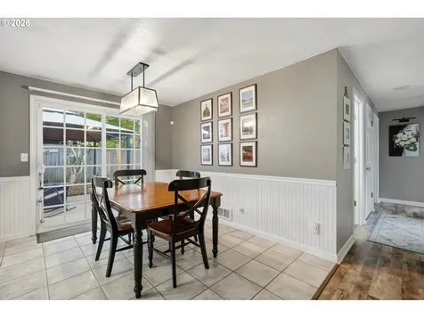 7515 SE 103rd Avenue Portland OR 97266