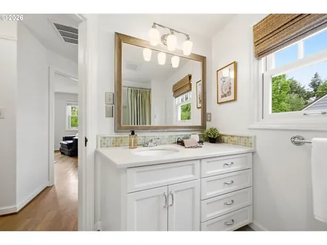 3203 NE Klickitat Street Portland OR 97212