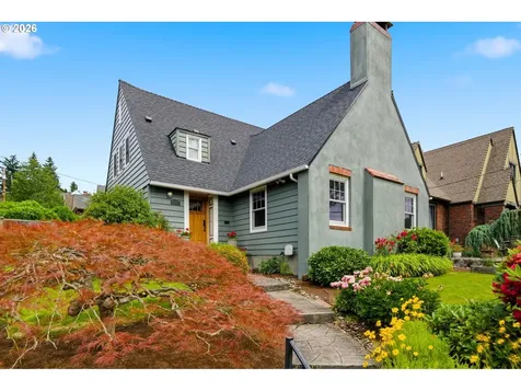 3203 NE Klickitat Street Portland OR 97212