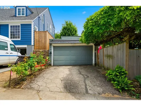3203 NE Klickitat Street Portland OR 97212
