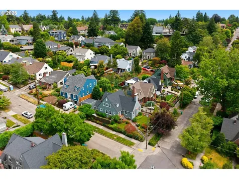 3203 NE Klickitat Street Portland OR 97212