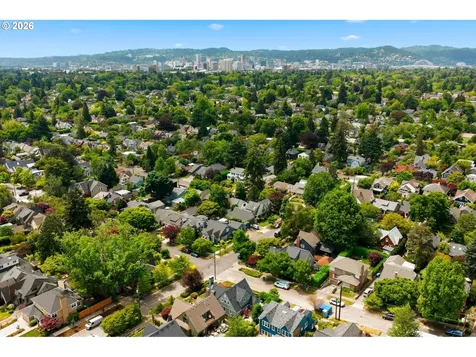 3203 NE Klickitat Street Portland OR 97212