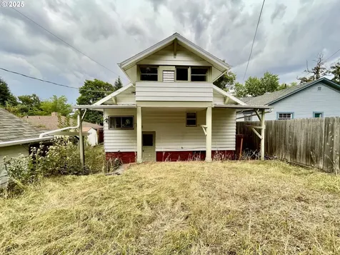 1708 1st Street La Grande OR 97850