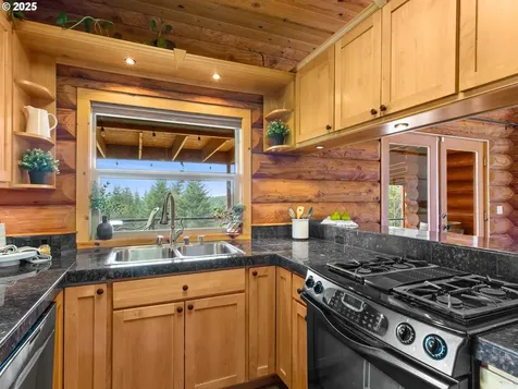 25520 NE 58th Street Vancouver WA 98682