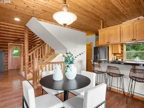 25520 NE 58th Street Vancouver WA 98682