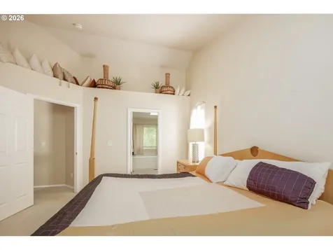 16713 NW Countryridge Drive Portland OR 97229
