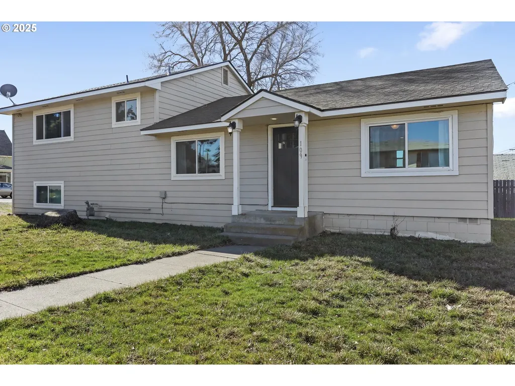 109 S Roosevelt Street Goldendale WA 98620