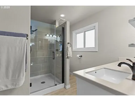 109 S Roosevelt Street Goldendale WA 98620