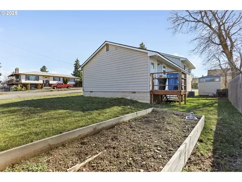 109 S Roosevelt Street Goldendale WA 98620