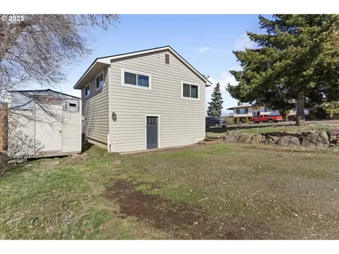109 S Roosevelt Street Goldendale WA 98620