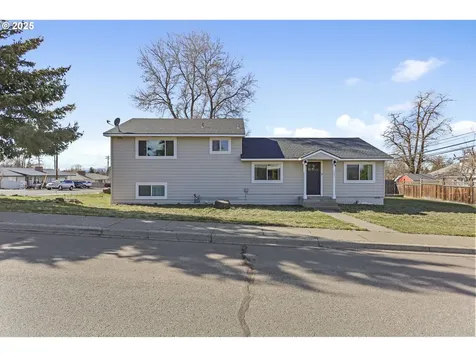 109 S Roosevelt Street Goldendale WA 98620