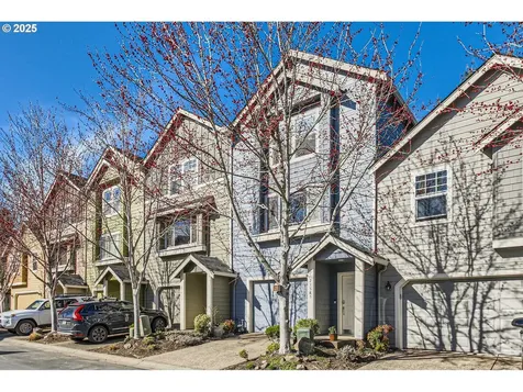 21585 NE Willow Glen Road Fairview OR 97024