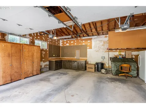 1444 Russet Drive Eugene OR 97401