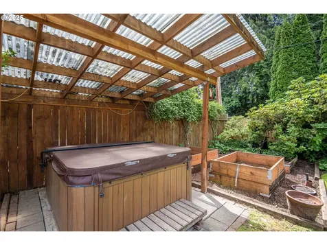 1444 Russet Drive Eugene OR 97401