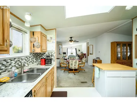 119 NW Sherman Street Sheridan OR 97378