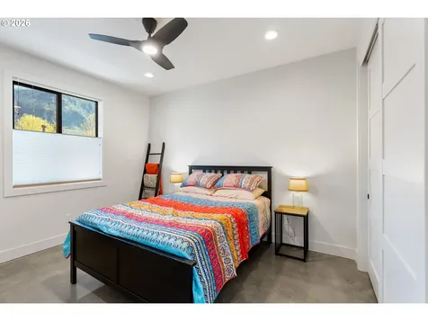322 Hamilton Street North Bonneville WA 98639