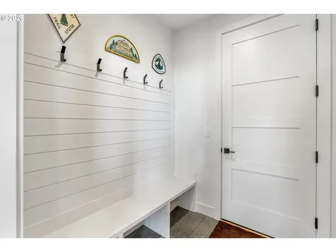 322 Hamilton Street North Bonneville WA 98639