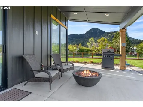 322 Hamilton Street North Bonneville WA 98639