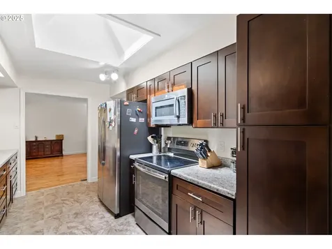 203 Williams Finney Road Kelso WA 98626