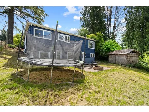 203 Williams Finney Road Kelso WA 98626