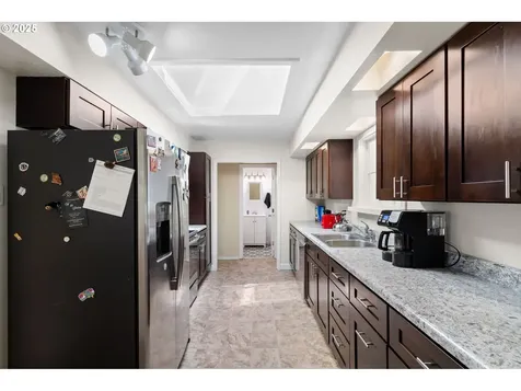 203 Williams Finney Road Kelso WA 98626