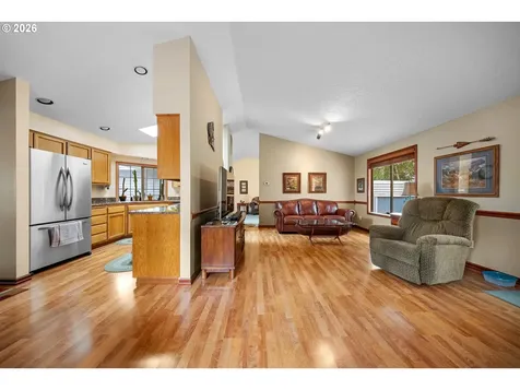 701 SW Linneman Court Gresham OR 97030