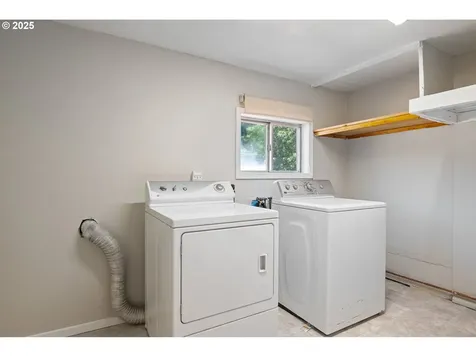 904 N 7th Avenue Kelso WA 98626