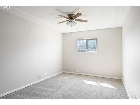 904 N 7th Avenue Kelso WA 98626