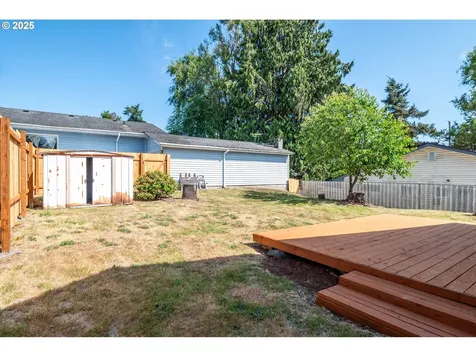 904 N 7th Avenue Kelso WA 98626