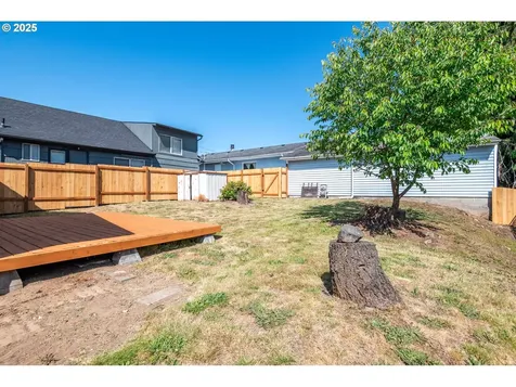904 N 7th Avenue Kelso WA 98626