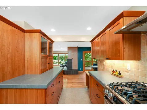 2634 SW Boundary Street Portland OR 97239