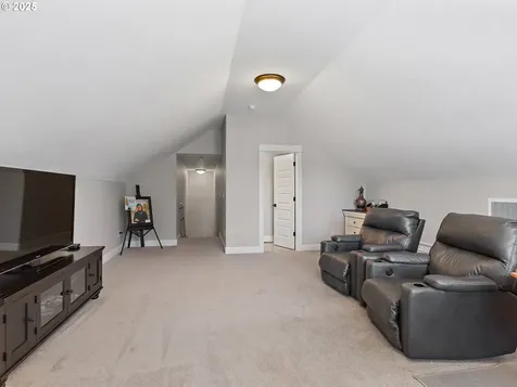10705 NE 92nd Avenue Vancouver WA 98662
