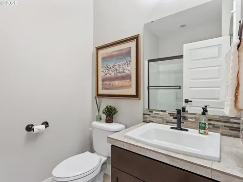 10705 NE 92nd Avenue Vancouver WA 98662