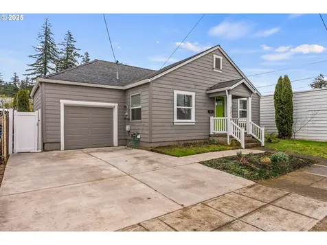 7216 SE Insley Street Portland OR 97206