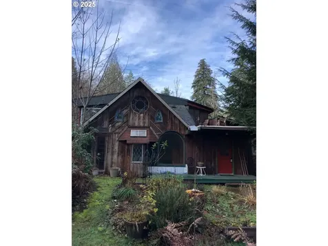 17719 NE Manning Circle Amboy WA 98601