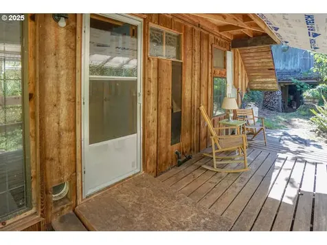 17719 NE Manning Circle Amboy WA 98601