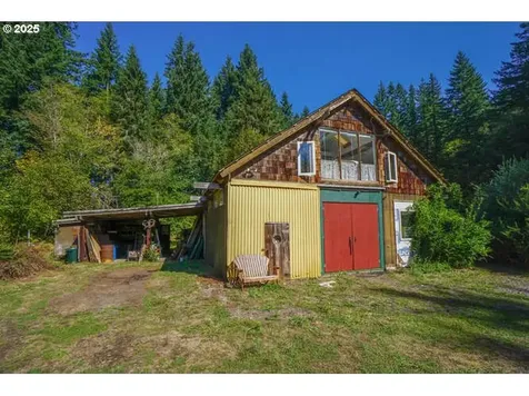 17719 NE Manning Circle Amboy WA 98601