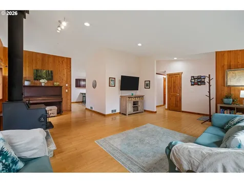 38220 NE Sunset Falls Road Yacolt WA 98675