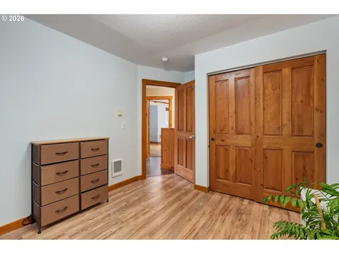 38220 NE Sunset Falls Road Yacolt WA 98675