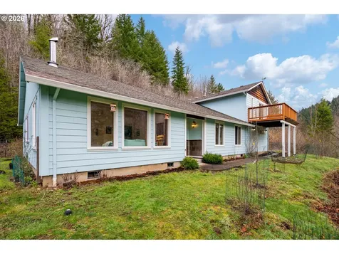 38220 NE Sunset Falls Road Yacolt WA 98675