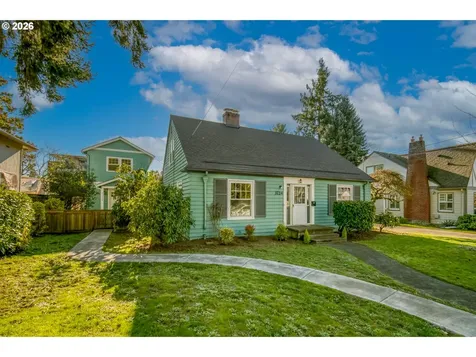 3724 SE Franklin Street Portland OR 97202